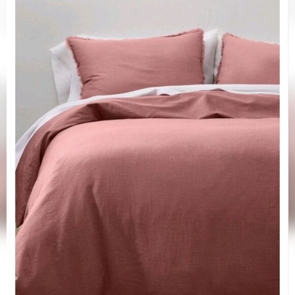 Heavyweight Linen Blend Comforter and Sham Set - Casaluna Pink - Picture 1 of 7